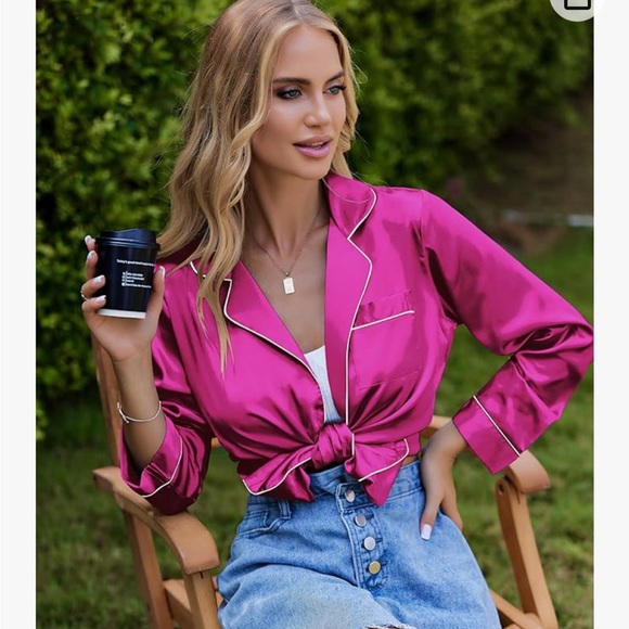 Satin silk pajamas. Size S, M. New. In bag. Never opened. Purchased on Amazon. - Picture 2 of 7